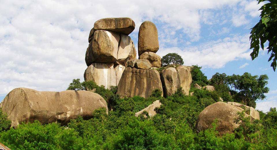 Kenya - Picturespeak Kit Mikayi Rock Outcrops